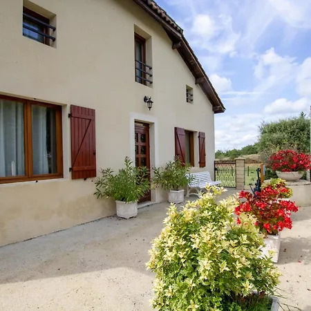 Hébergement de vacances Maison Familiale Renovee Avec Jardin, Ideale Pour 6 Pers., Proche Foret Et Activites, Animaux Acceptes - Fr-1-616-4 *